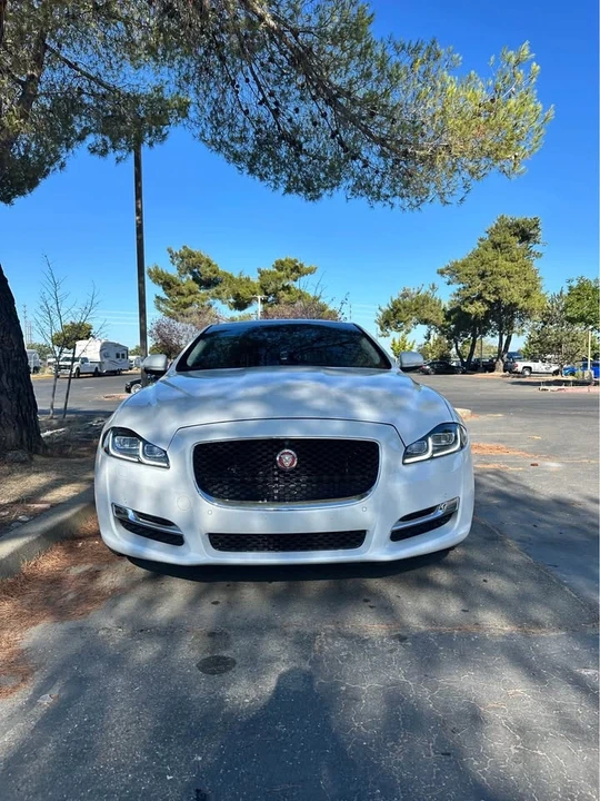2016 Jaguar X351 XJ - Image 2 of 14