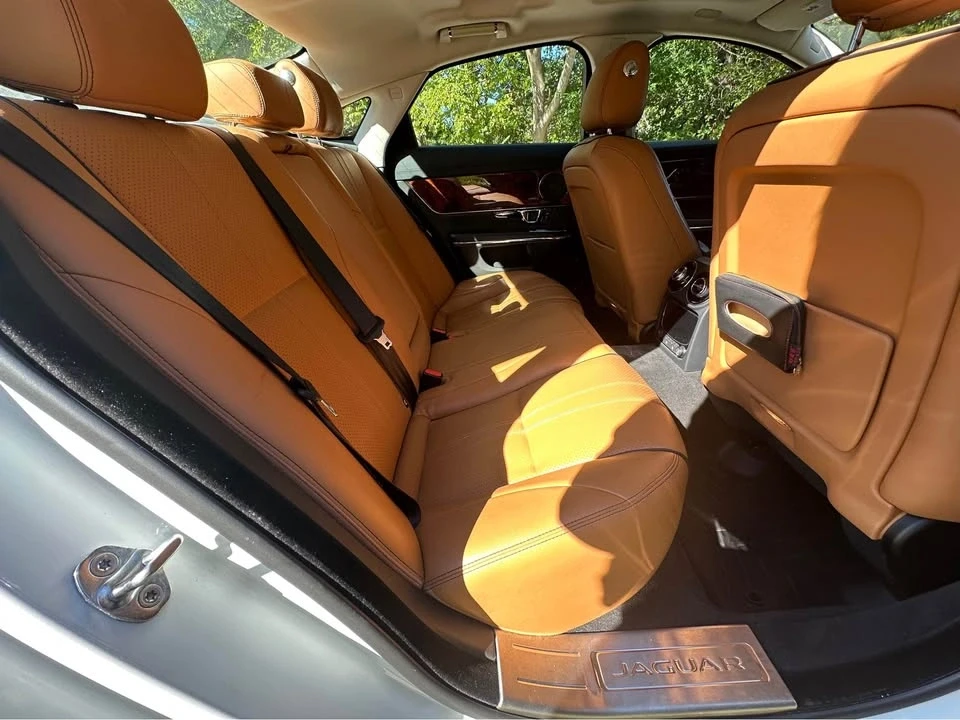 2016 Jaguar X351 XJ - Image 7 of 13