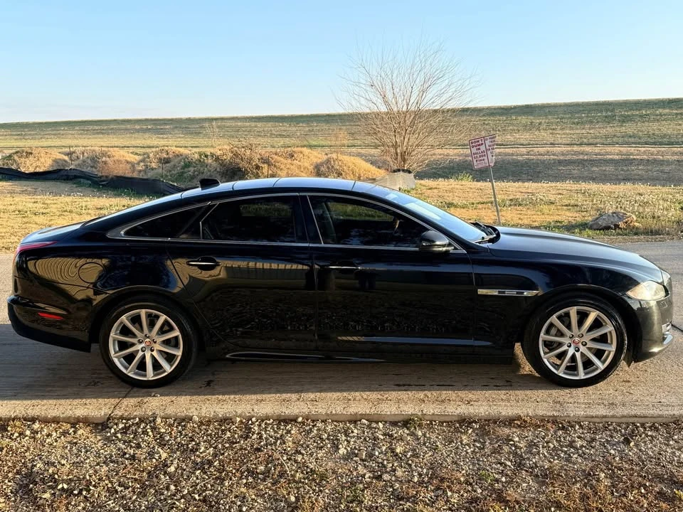 2016 Jaguar X351 XJR - Image 6 of 18