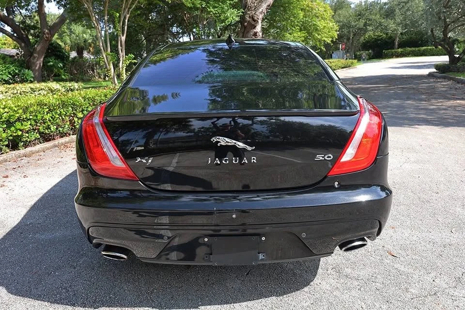 2016 Jaguar X351 XJ - Image 10 of 20
