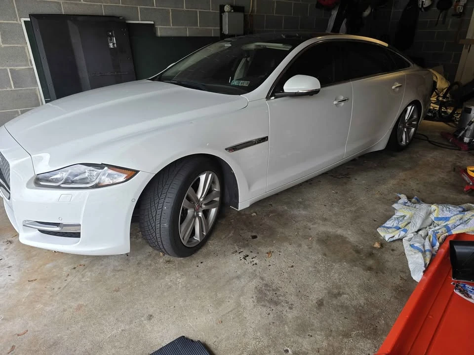 2016 Jaguar X351 XJ - Image 3 of 10