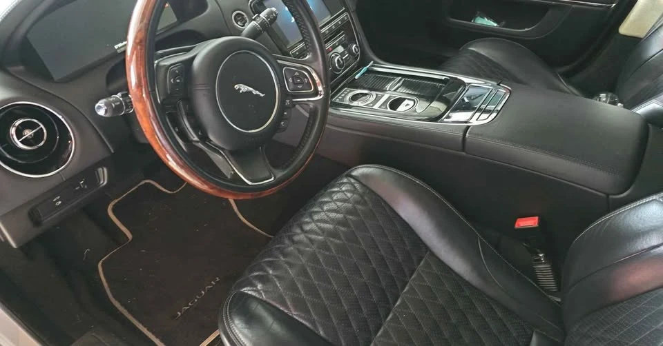 2016 Jaguar X351 XJ - Image 2 of 10