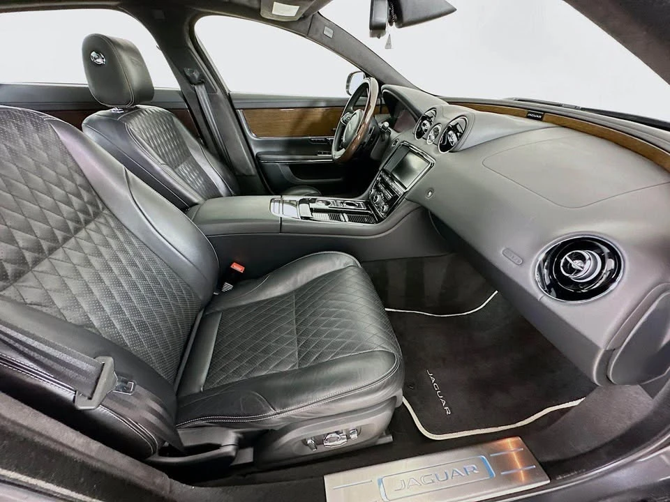 2016 Jaguar X351 XJR - Image 10 of 19
