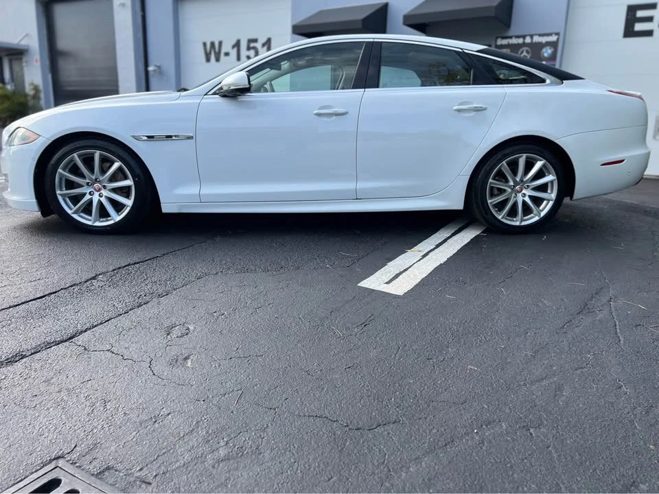 2016 Jaguar X351 XJ - Image 3 of 14