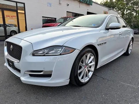 2016 Jaguar XJ R-Sport Sedan 4D