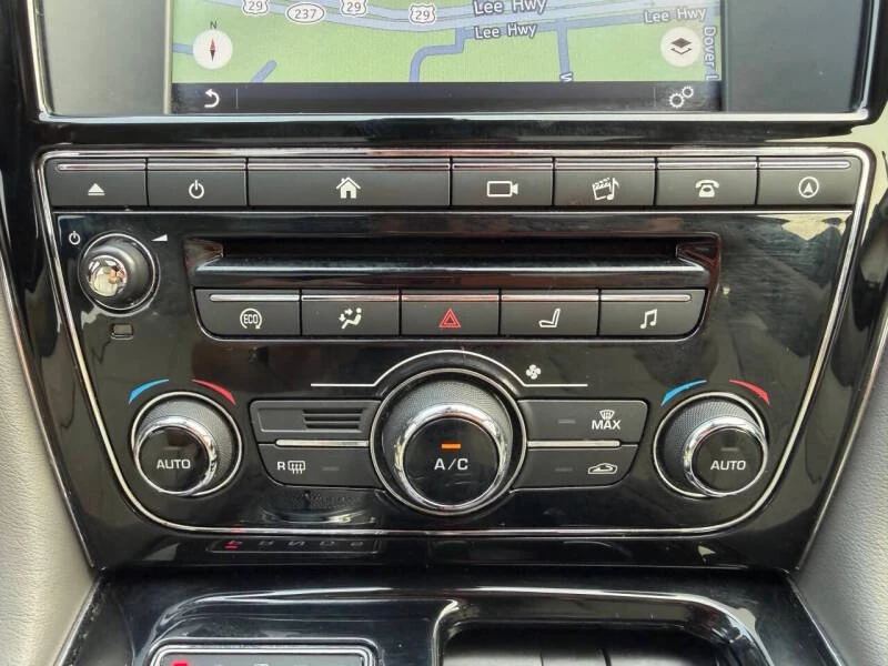 2016 Jaguar X351 XJ - Image 17 of 20
