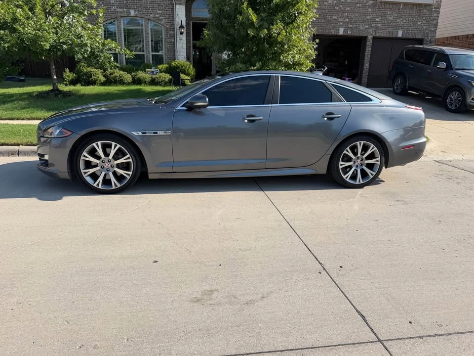 2016 Jaguar X351 XJ - Image 2 of 10