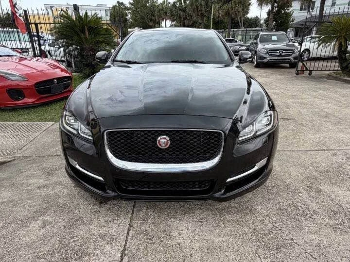 2016 Jaguar X351 XJ - Image 2 of 11