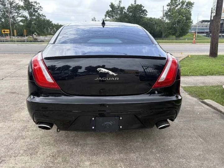 2016 Jaguar X351 XJ - Image 5 of 11