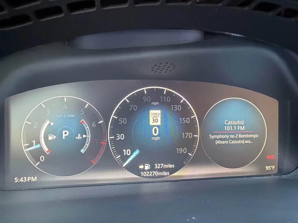 2016 Jaguar X351 XJ - Image 10 of 10