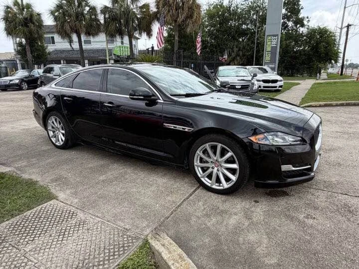 2016 Jaguar X351 XJ - Image 3 of 11