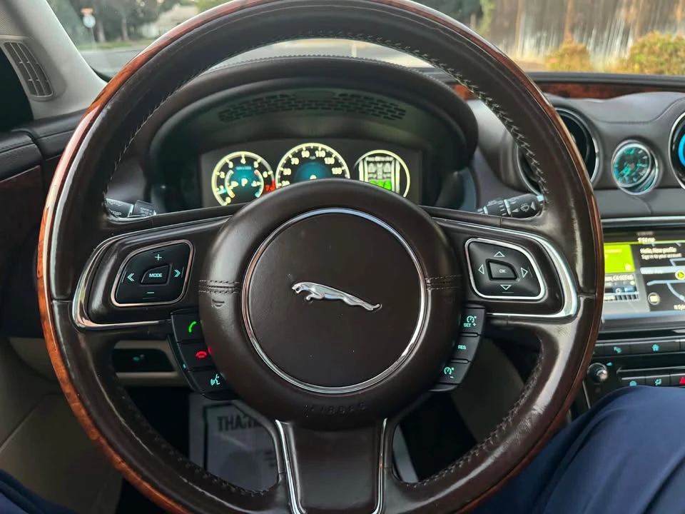 2016 Jaguar X351 XJ - Image 15 of 19