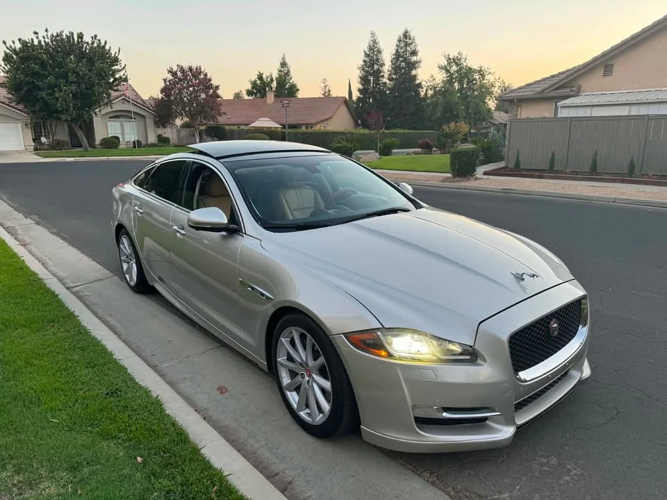 2016 Jaguar X351 XJ - Image 2 of 19