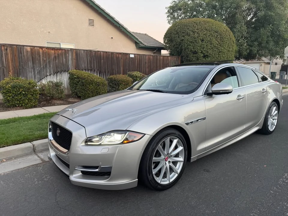 2016 Jaguar X351 XJ - Image 3 of 19