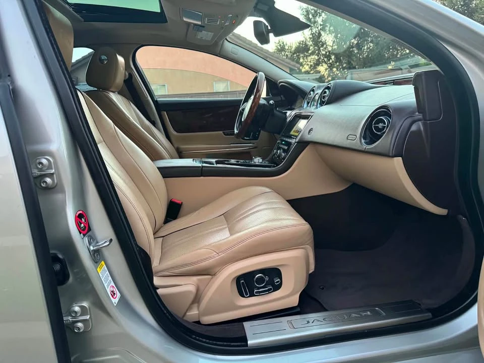2016 Jaguar X351 XJ - Image 10 of 19