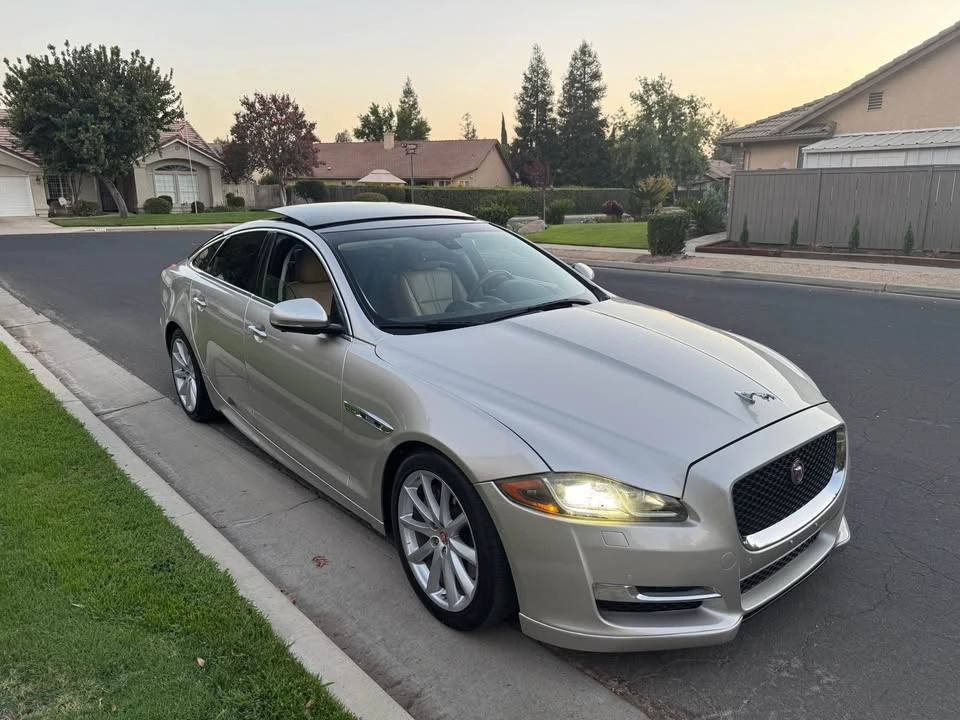 2016 Jaguar X351 XJ - Image 2 of 19