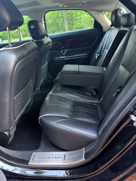 2016 Jaguar X351 XJ - Image 10 of 16