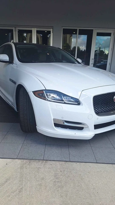 2016 Jaguar X351 XJ - Image 15 of 15