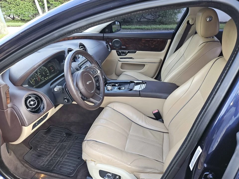 2016 Jaguar X351 XJ - Image 8 of 11