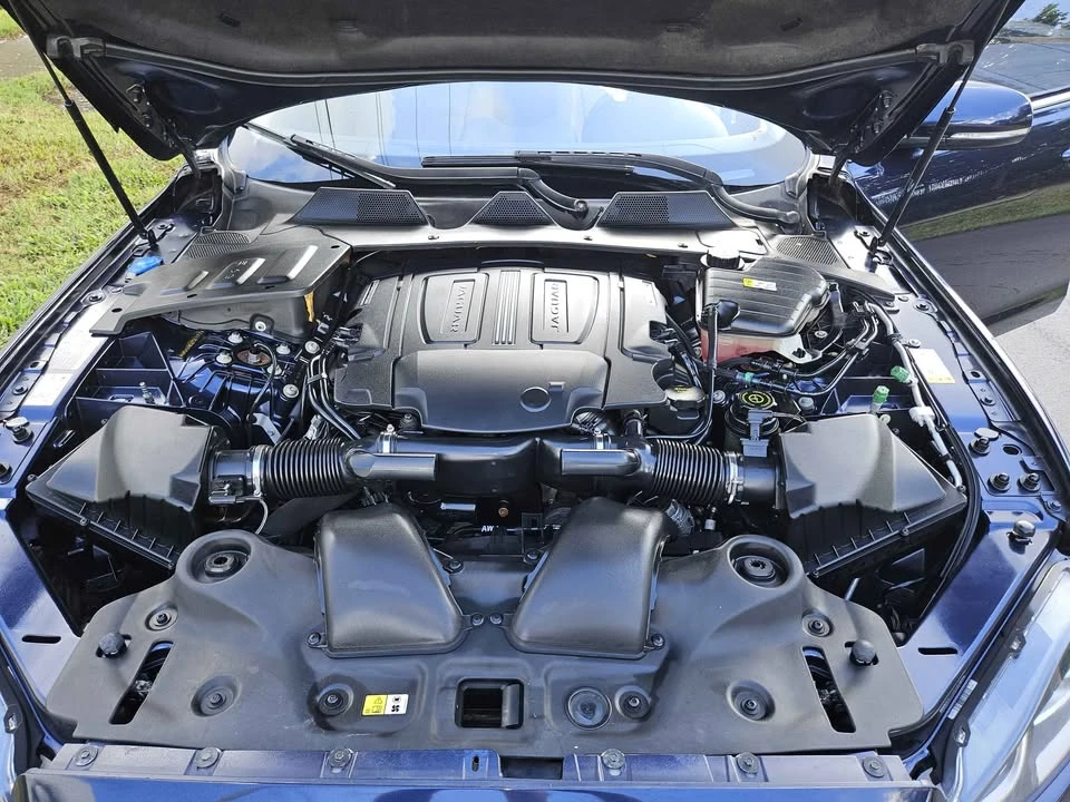 2016 Jaguar X351 XJ - Image 11 of 11