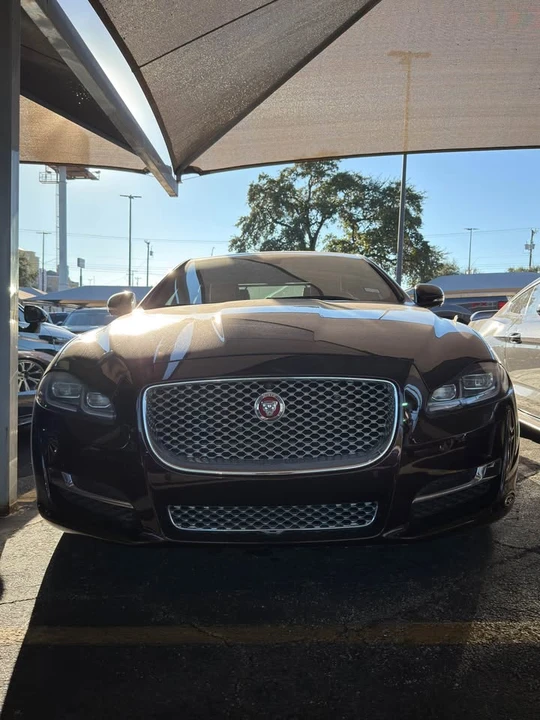 2016 Jaguar X351 XJ - Image 2 of 12