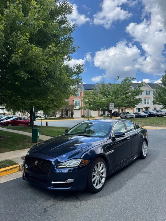 2016 Jaguar X351 XJ - Image 2 of 20