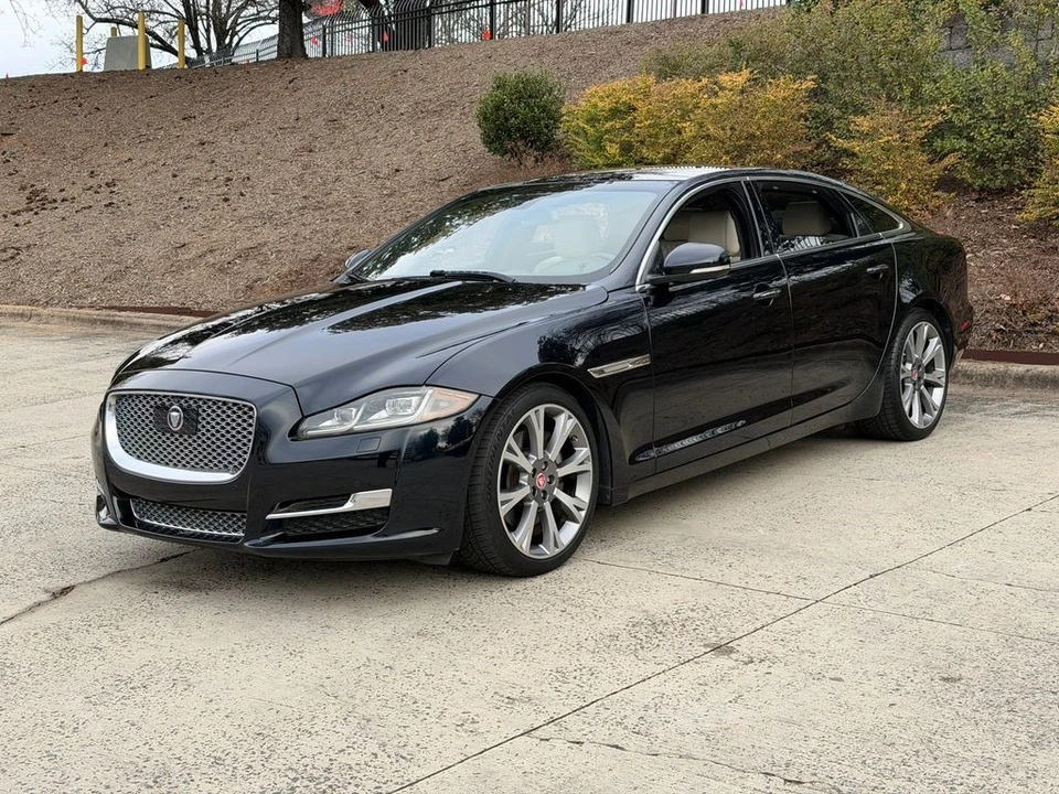 2016 Jaguar X351 XJ - Image 2 of 21