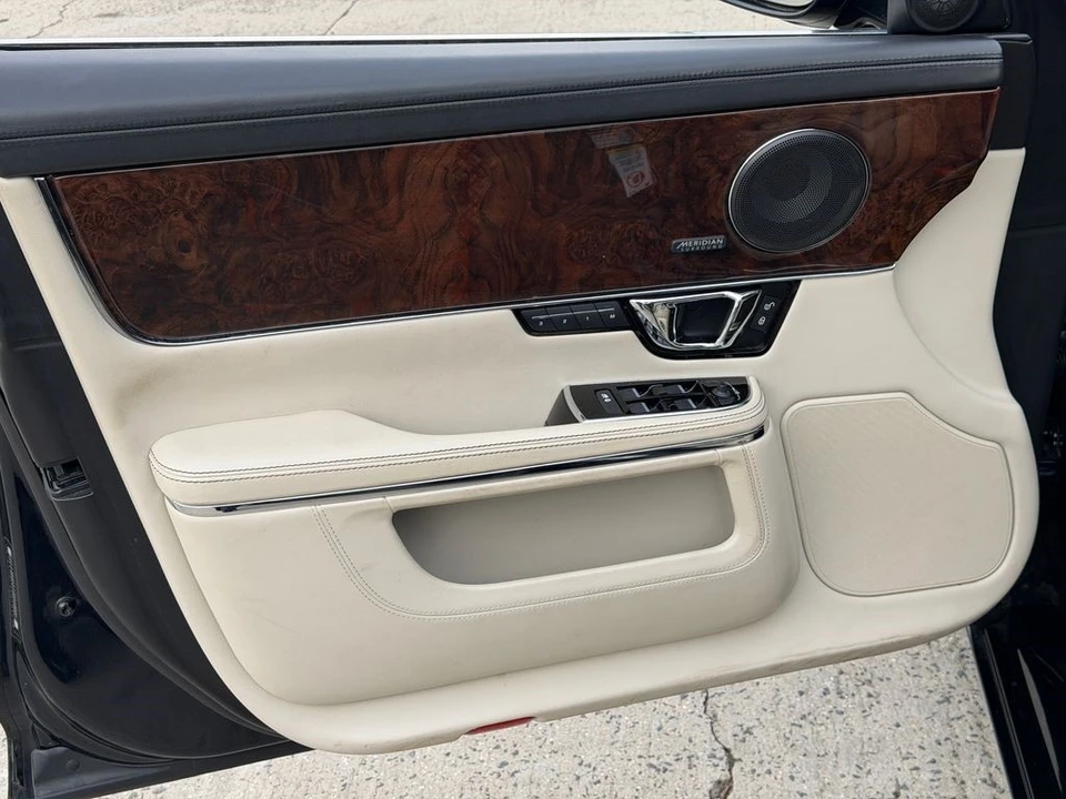 2016 Jaguar X351 XJ - Image 15 of 21