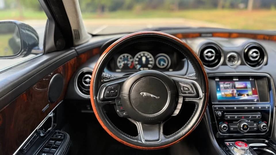 2016 Jaguar X351 XJ - Image 20 of 20