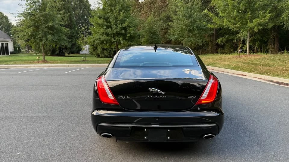 2016 Jaguar X351 XJ - Image 6 of 20