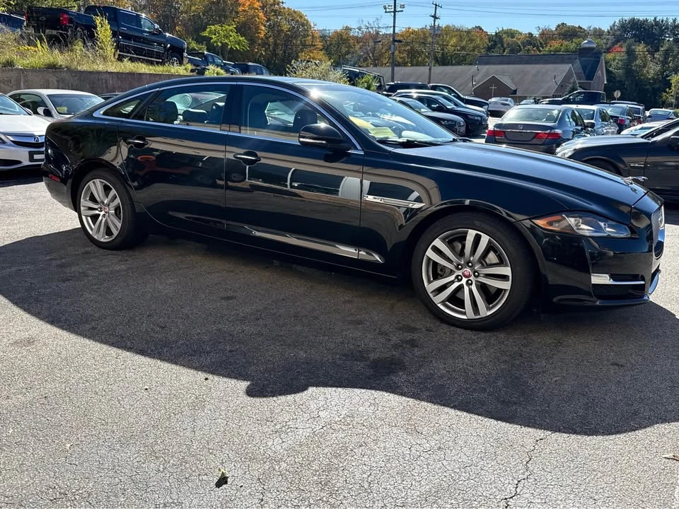 2016 Jaguar X351 XJ - Image 3 of 20