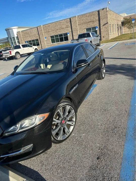 2016 Jaguar X351 XJ - Image 9 of 9