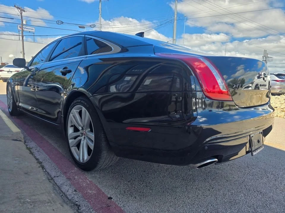 2016 Jaguar X351 XJ - Image 9 of 20