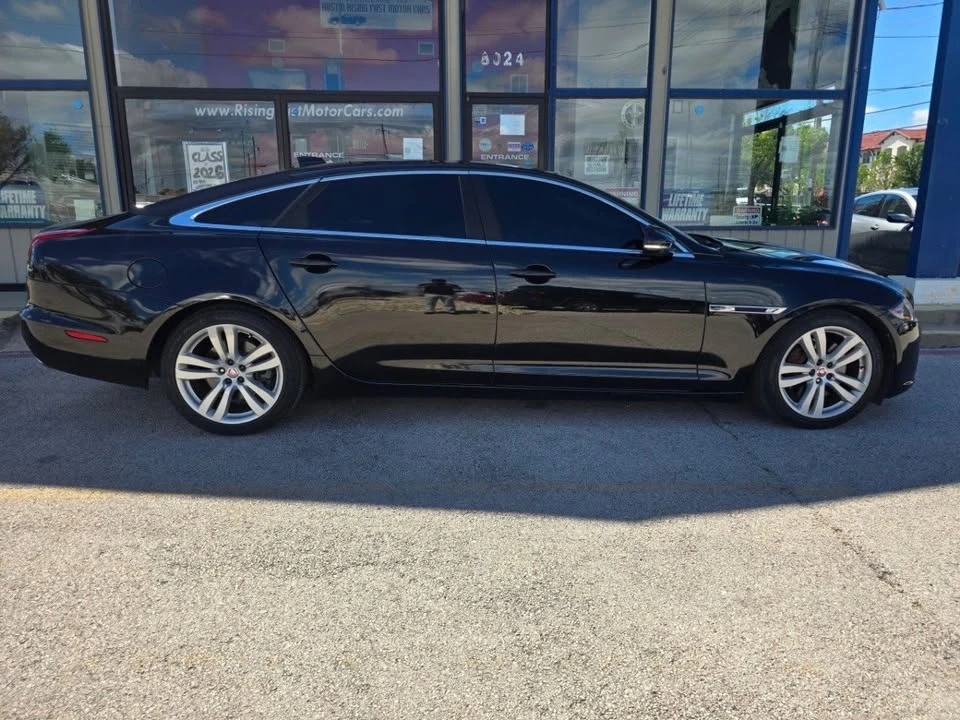 2016 Jaguar X351 XJ - Image 4 of 20