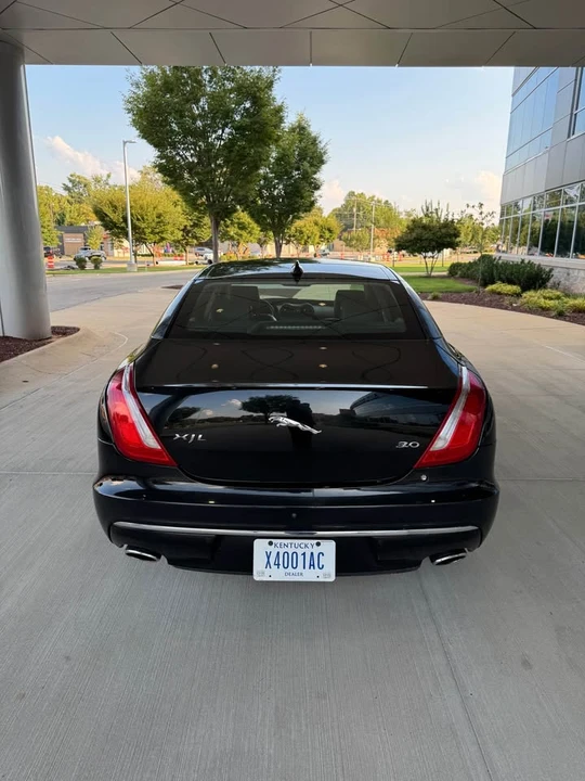 2016 Jaguar X351 XJ - Image 8 of 20