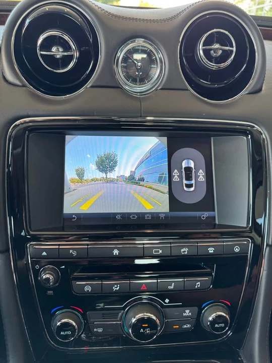 2016 Jaguar X351 XJ - Image 18 of 20