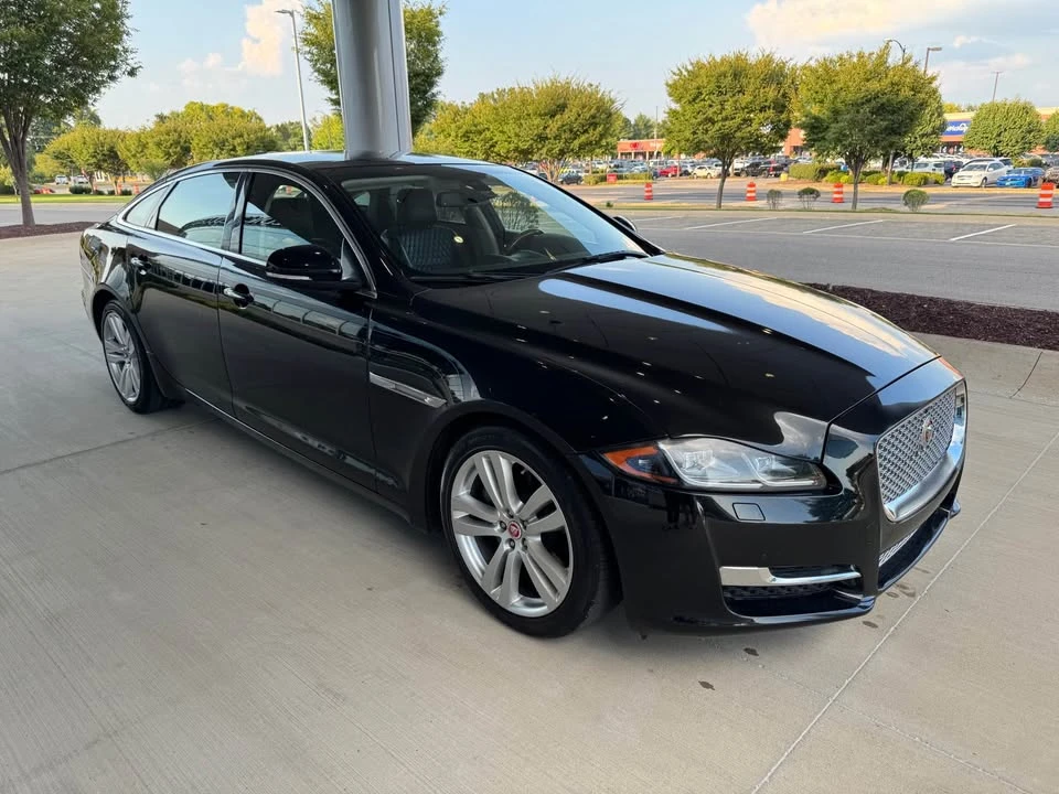 2016 Jaguar X351 XJ - Image 3 of 20
