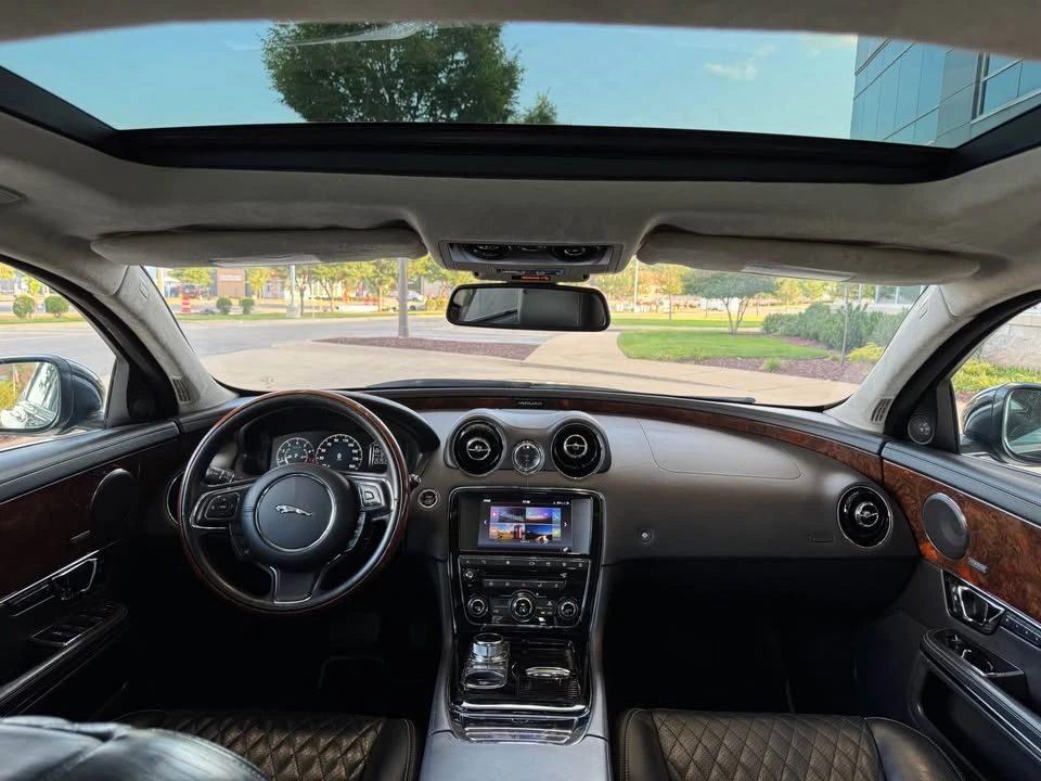 2016 Jaguar X351 XJ - Image 9 of 20