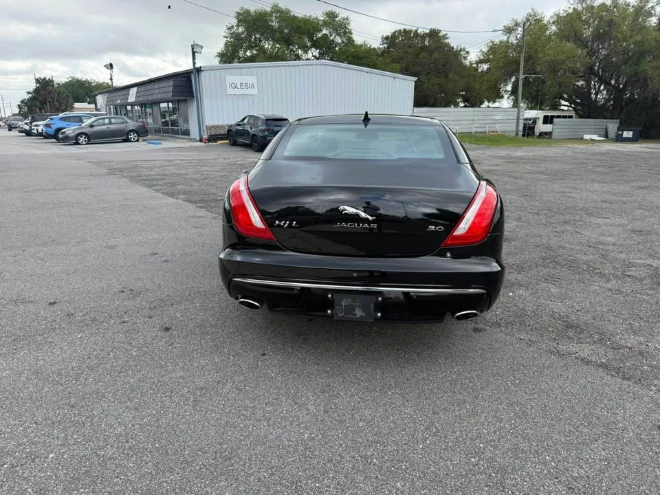 2016 Jaguar X351 XJ - Image 7 of 13