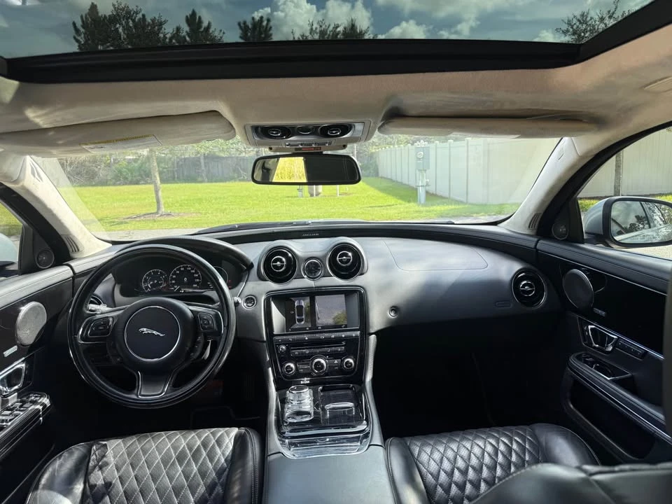 2016 Jaguar X351 XJ - Image 14 of 20