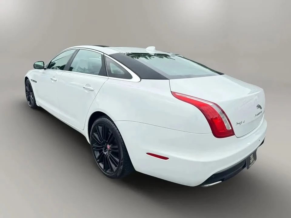 2016 Jaguar X351 XJ - Image 13 of 19