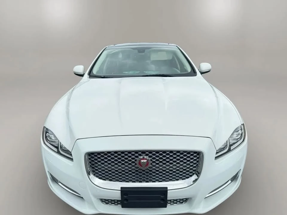 2016 Jaguar X351 XJ - Image 8 of 19
