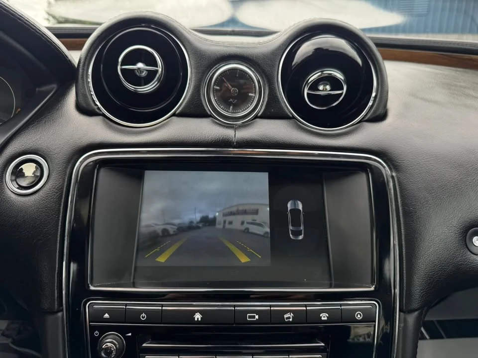 2016 Jaguar X351 XJ - Image 4 of 19