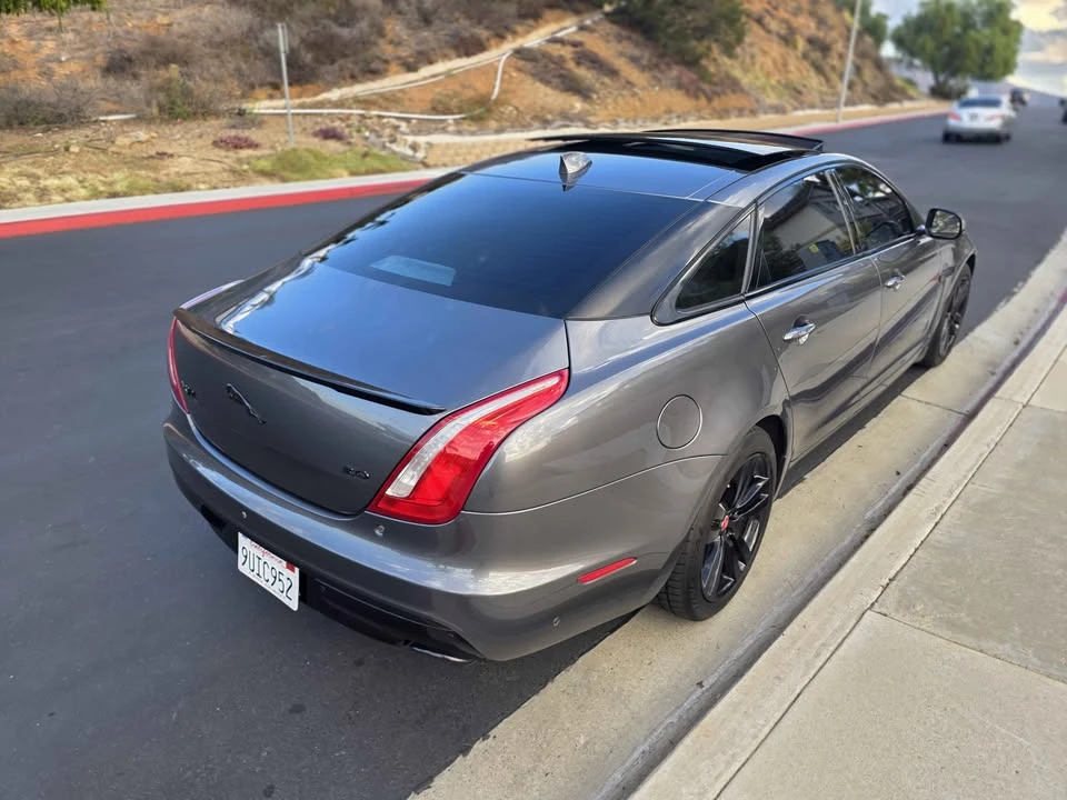 2016 Jaguar - Image 7 of 18