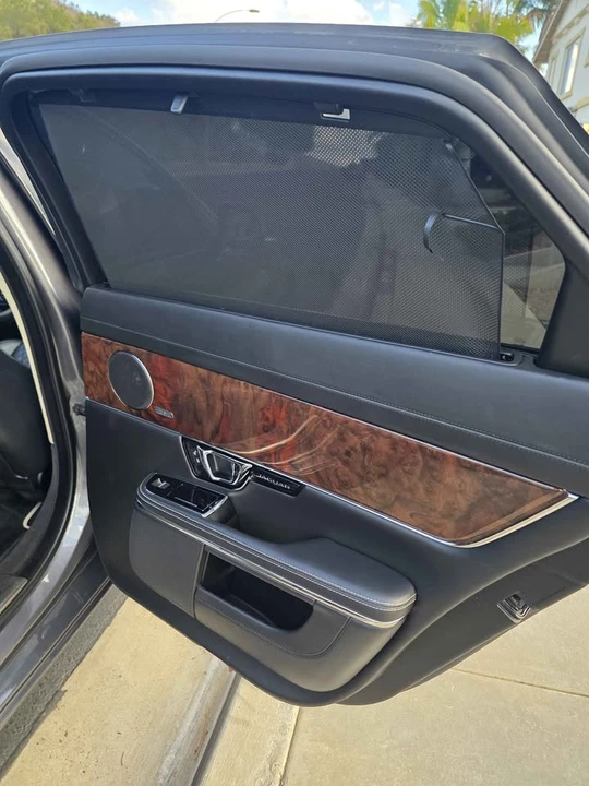 2016 Jaguar - Image 13 of 18