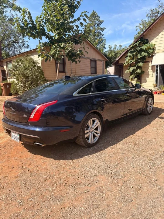2016 Jaguar X351 XJ - Image 7 of 20