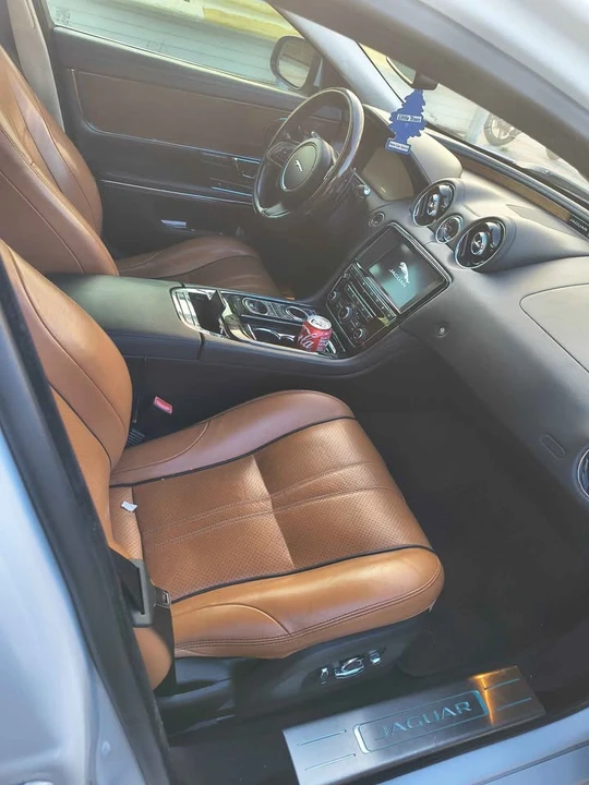 2016 Jaguar X351 XJ - Image 10 of 10