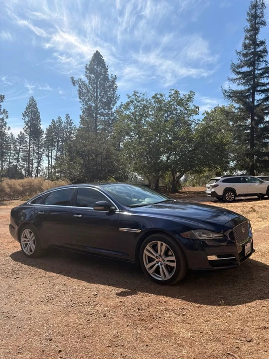 2016 Jaguar X351 XJ - Image 9 of 20