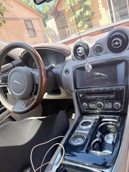 2016 Jaguar X351 XJ - Image 12 of 20