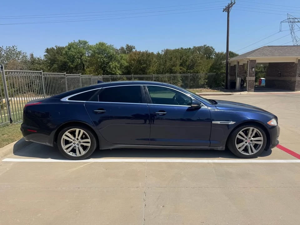 2016 Jaguar X351 XJ - Image 2 of 19